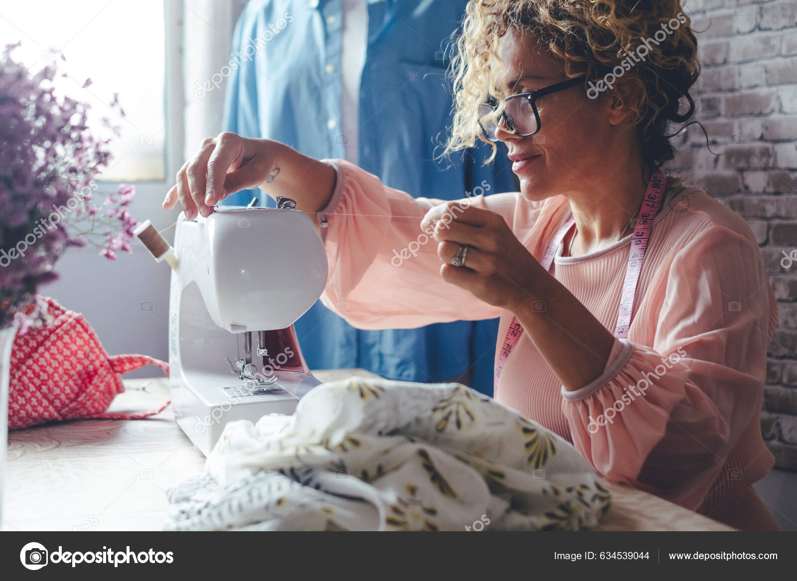 Adult Dressmaker Woman Sews Clothes Sewing Machine Happy Seamstress Her  Stock Photo by ©simonapilolla 634539044